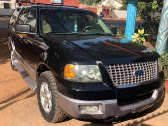 Carro barato, Carros, Bissau