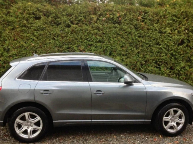 AUDI Q5, Carros, Bissau