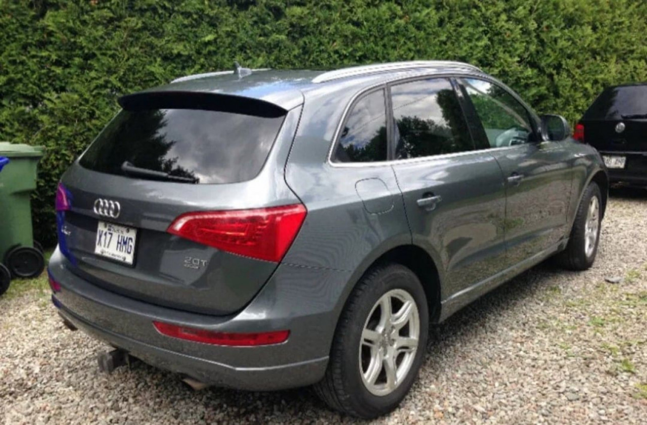 AUDI Q5, Carros, Bissau