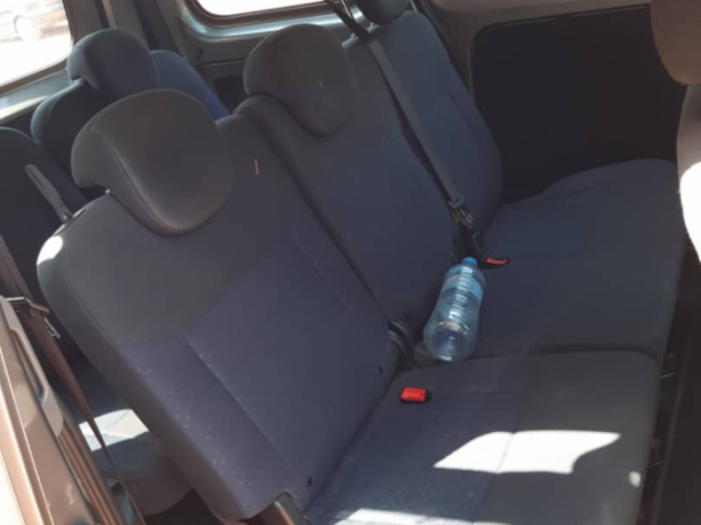 Nissan NV, Carros, Bissau
