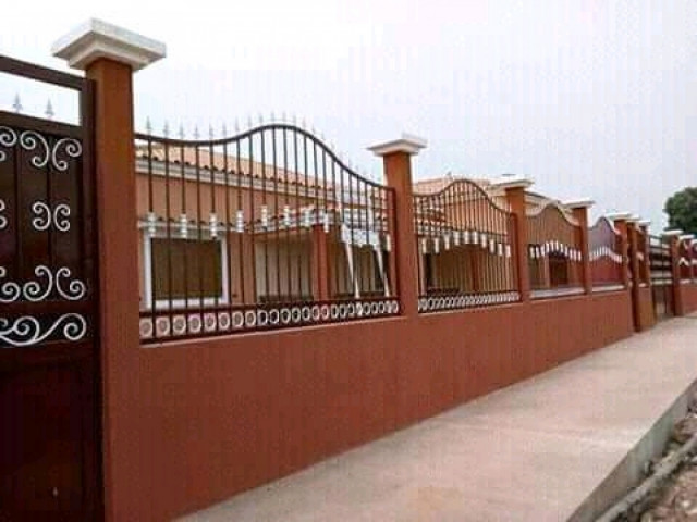 Grelhas moda especial, Portas - Janelas, Bissau