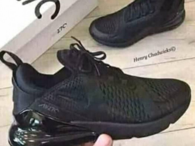 270 NIKE, Calçado, Bissau