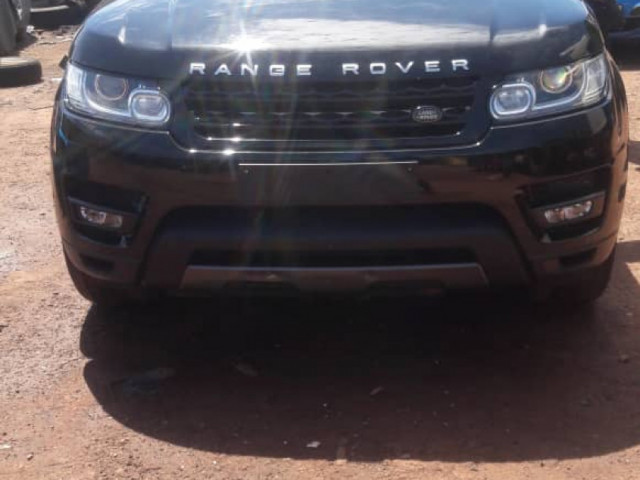 Land Rover Range Rover, Carros, Bissau