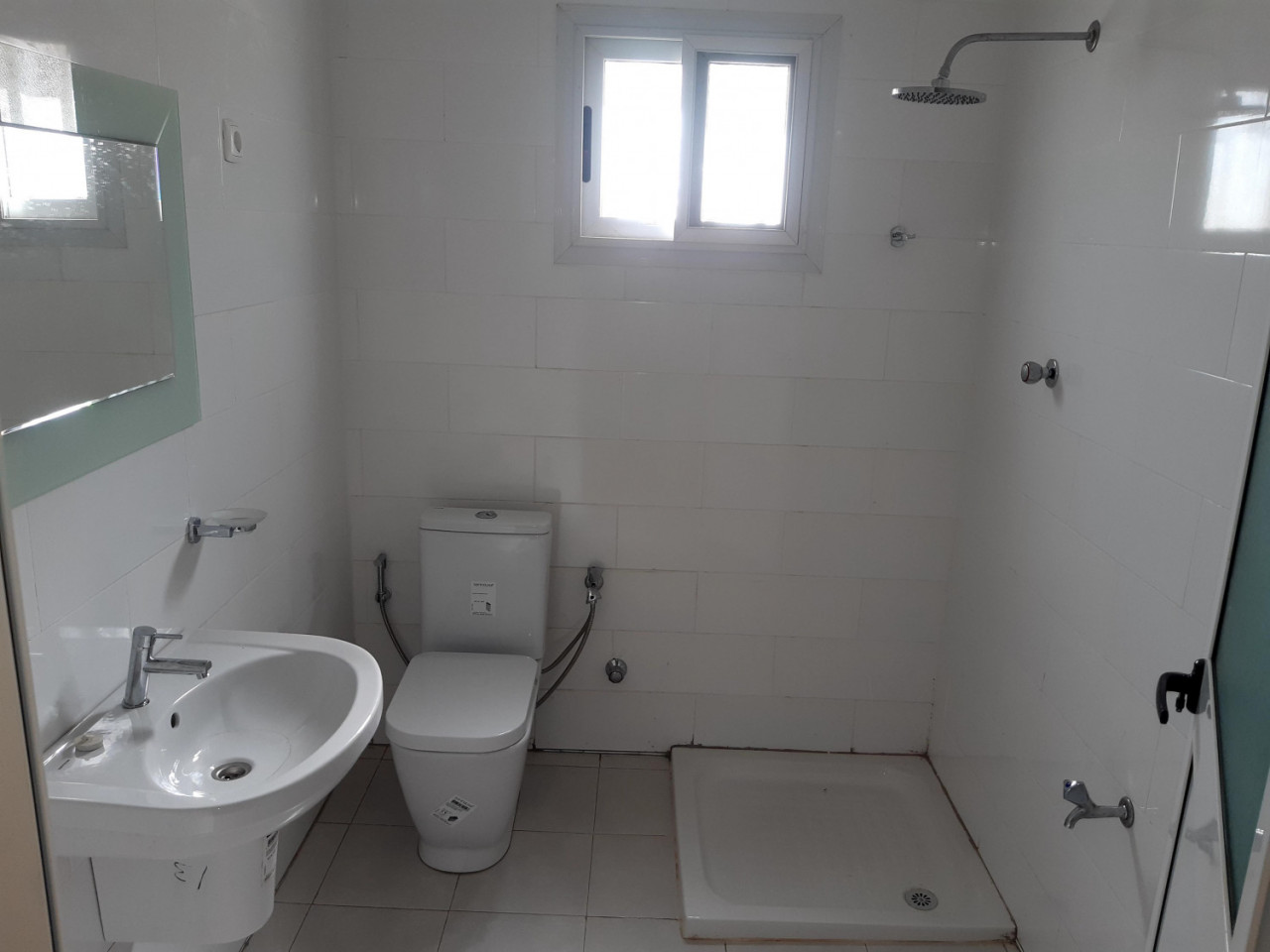 Casa a Bissau, Casas, Bissau