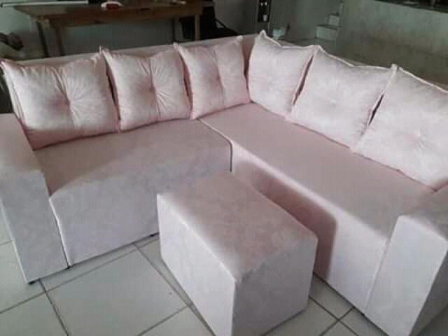 Sofa estilo europeu, Camas - Poltronas, Bissau