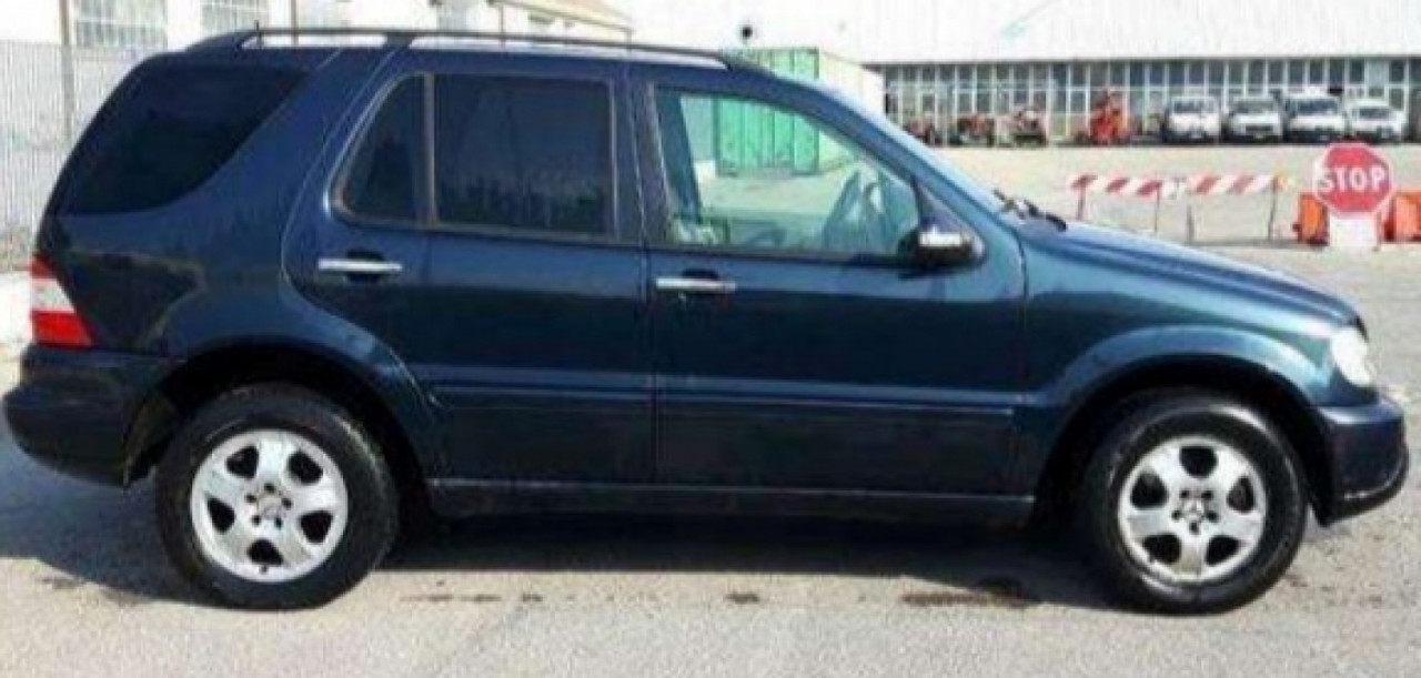 Mercedes ML, Carros, Bissau