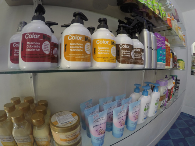 Cosmeticos, Perfumes - Cosméticos, Bissau
