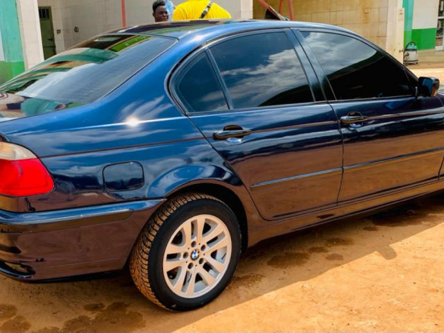 BMW E-36, Carros, Bissau