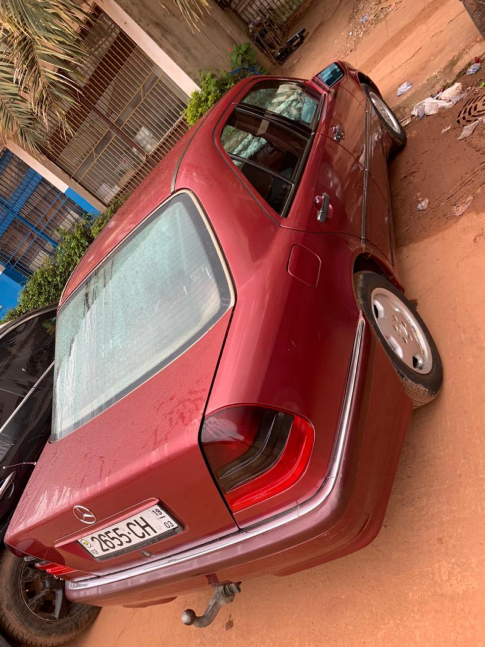 Mercedes-Benz 190, Carros, Bissau