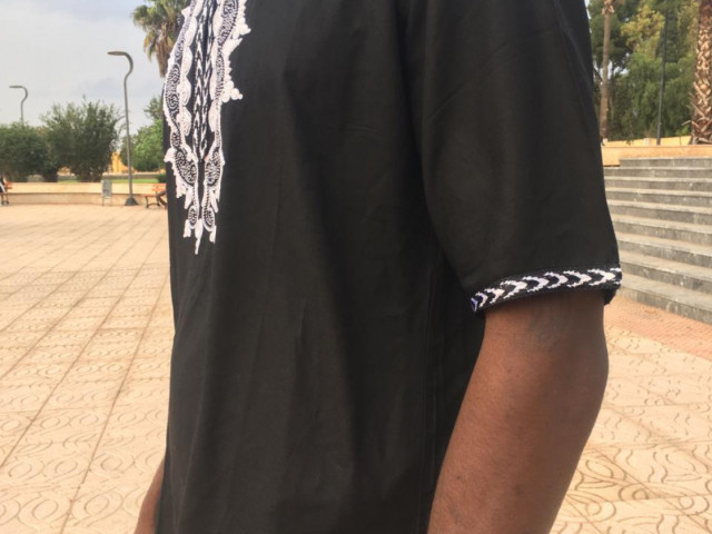 Roupas do ocidente, Roupa, Bissau