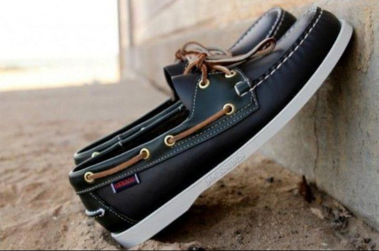 Sapatos sola curta, Calçado, Bissau