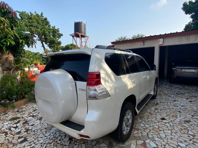 Toyota Land Cruiser, Carros, Bissau