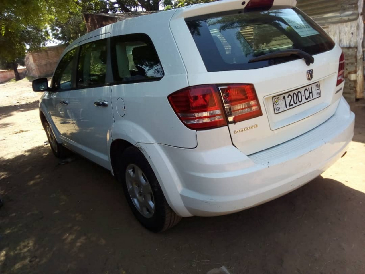 Dodge, Carros, Bissau