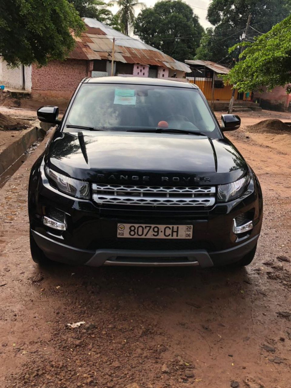 Land Rover Range Rover Evoque, Carros, Bissau