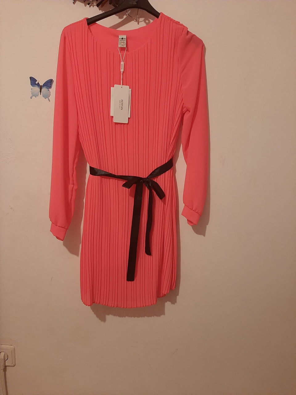 Vistidos novas para Festa, Roupa, Bissau
