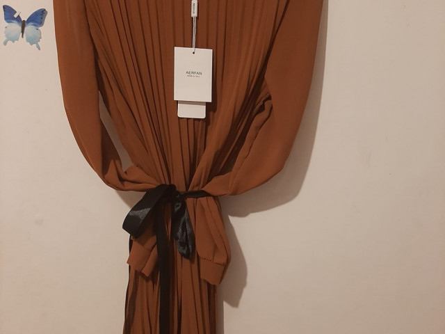 Vistidos novas para Festa, Roupa, Bissau