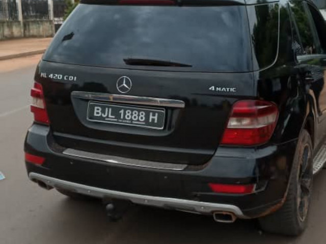 Mercedes-Benz Ml 420CDI, Carros, Bissau