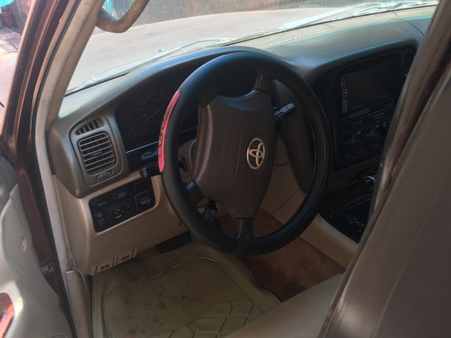 Toyota LAND CRUISER, Carros, Bissau