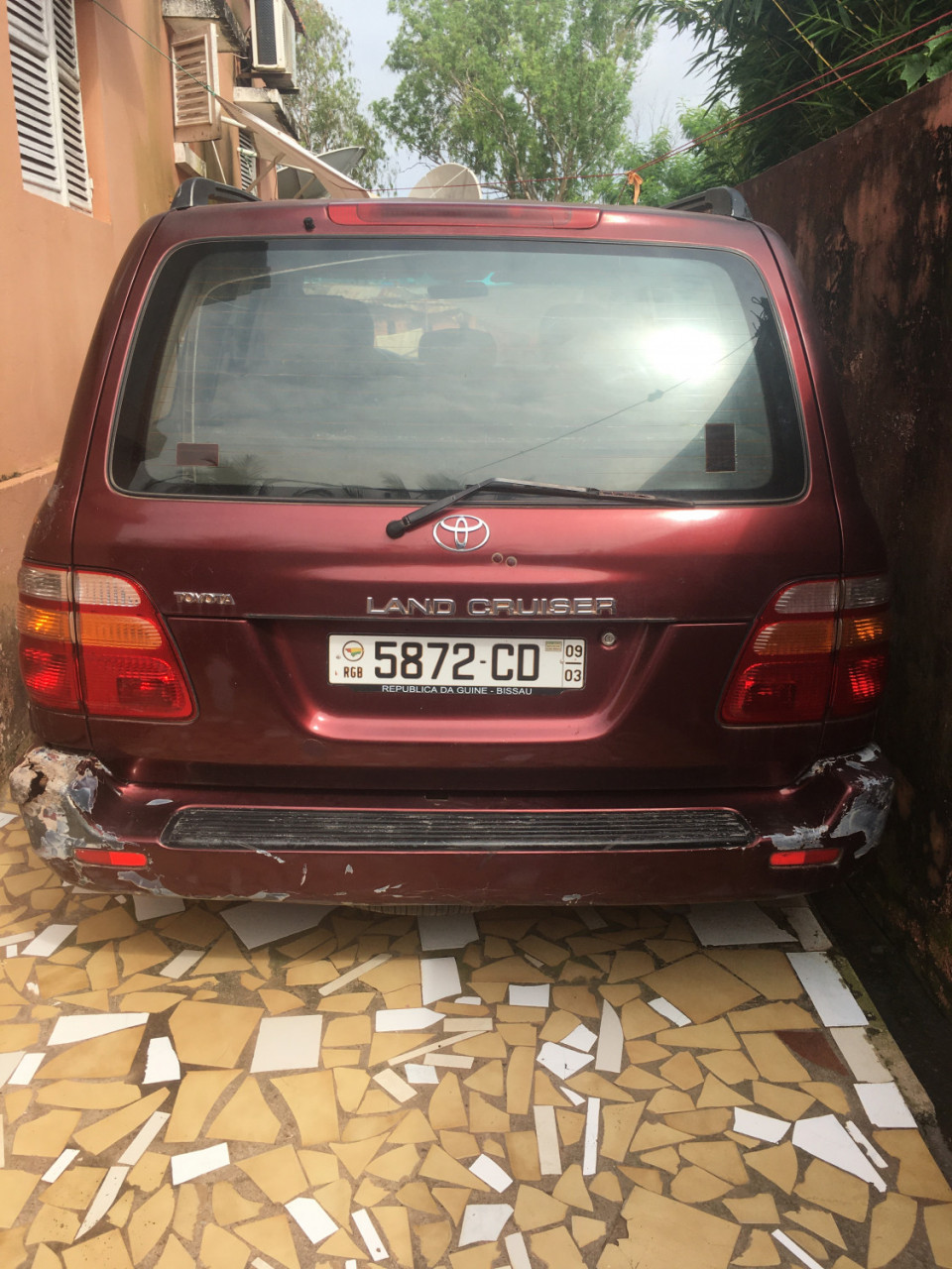 Toyota LAND CRUISER, Carros, Bissau