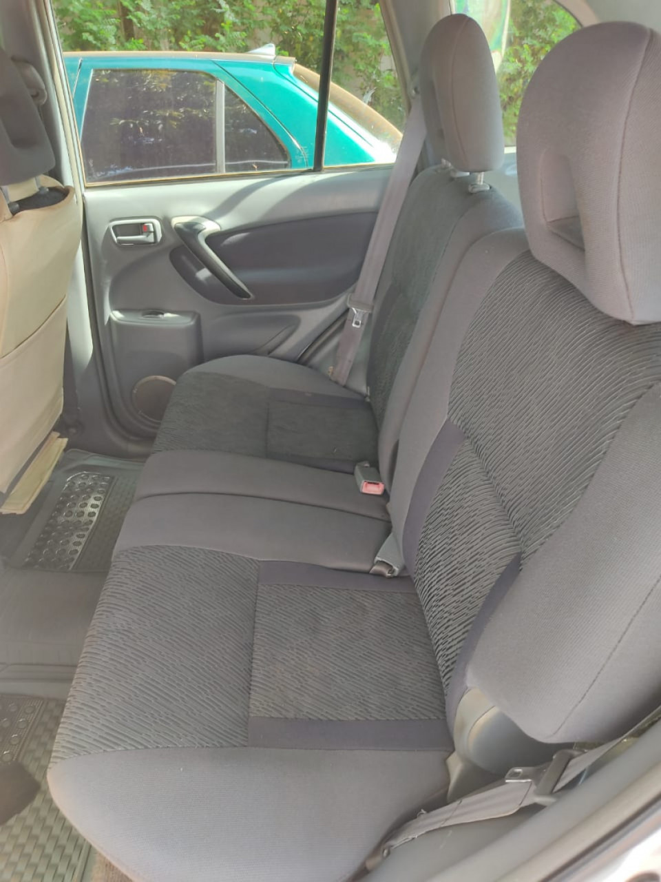 Toyota Rav 4, Carros, Bissau