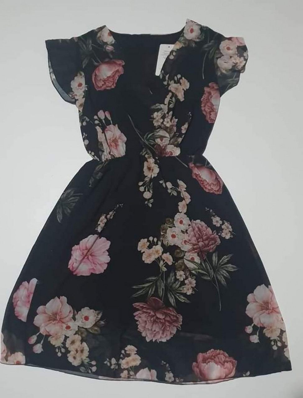 Vestido para festas, Roupa, Bissau