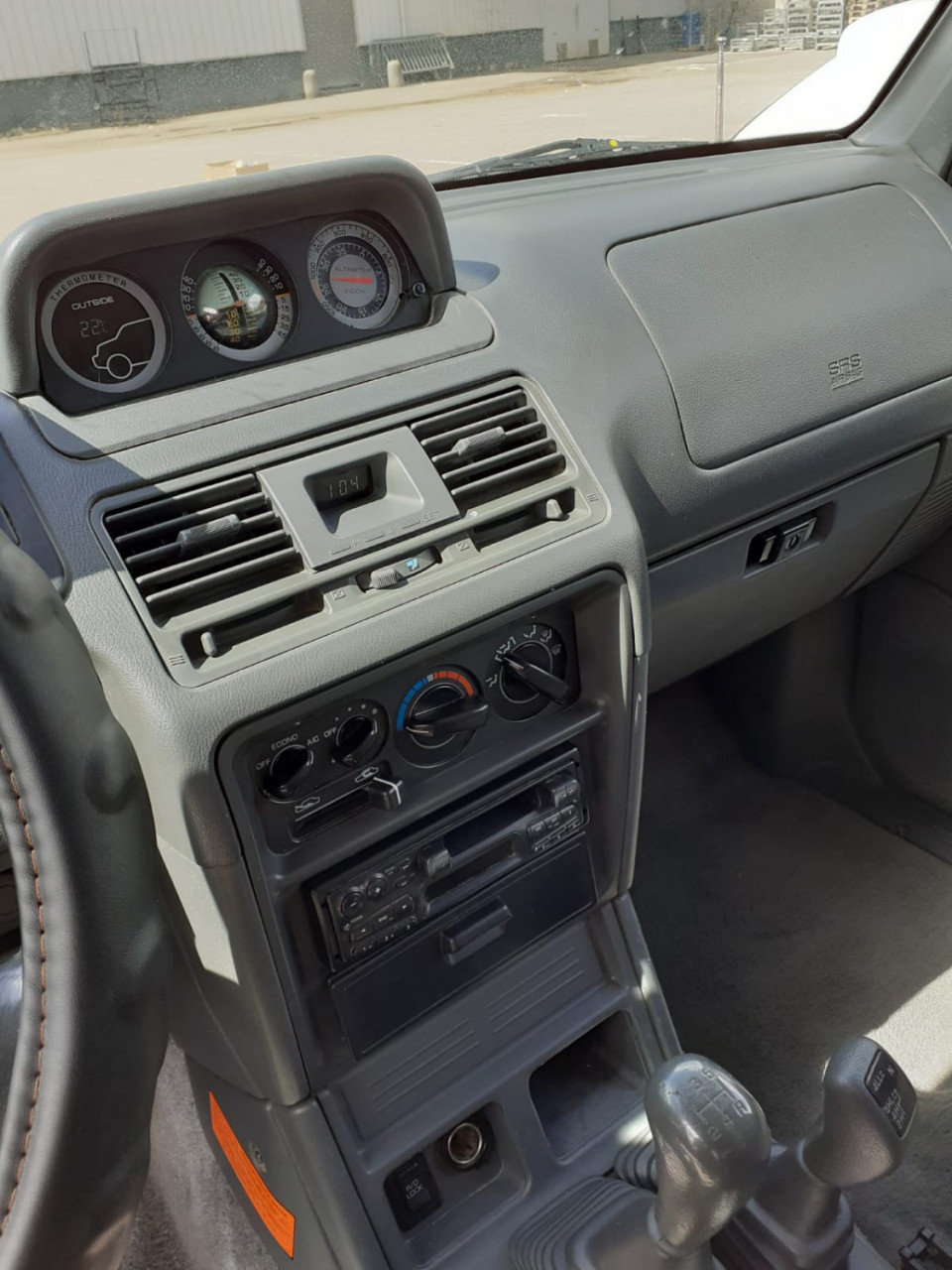 Mitsubishi Pajero, Carros, Bissau