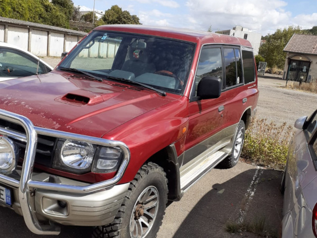 Mitsubishi Pajero, Carros, Bissau