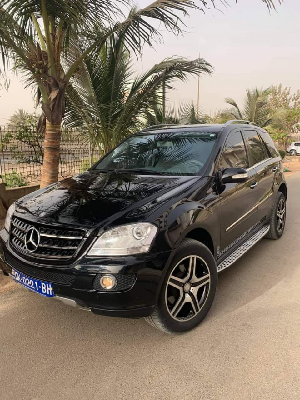 Mercedes Benz ML, Carros, Bissau