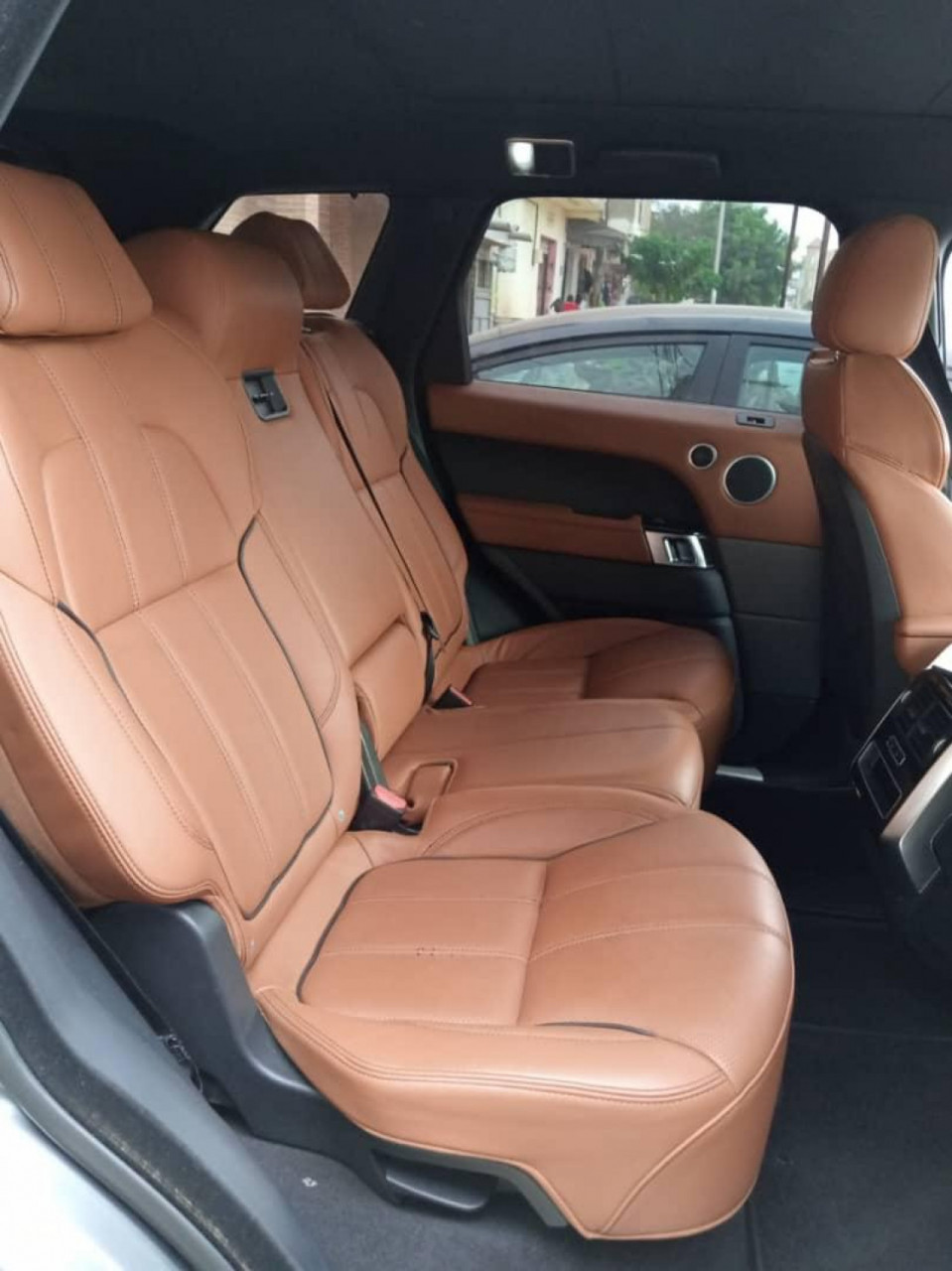 Range Rover sport, Carros, Bissau