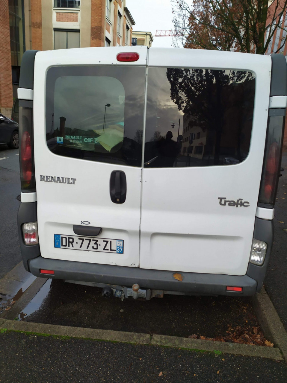 Renault Trafic, Carros, Bissau