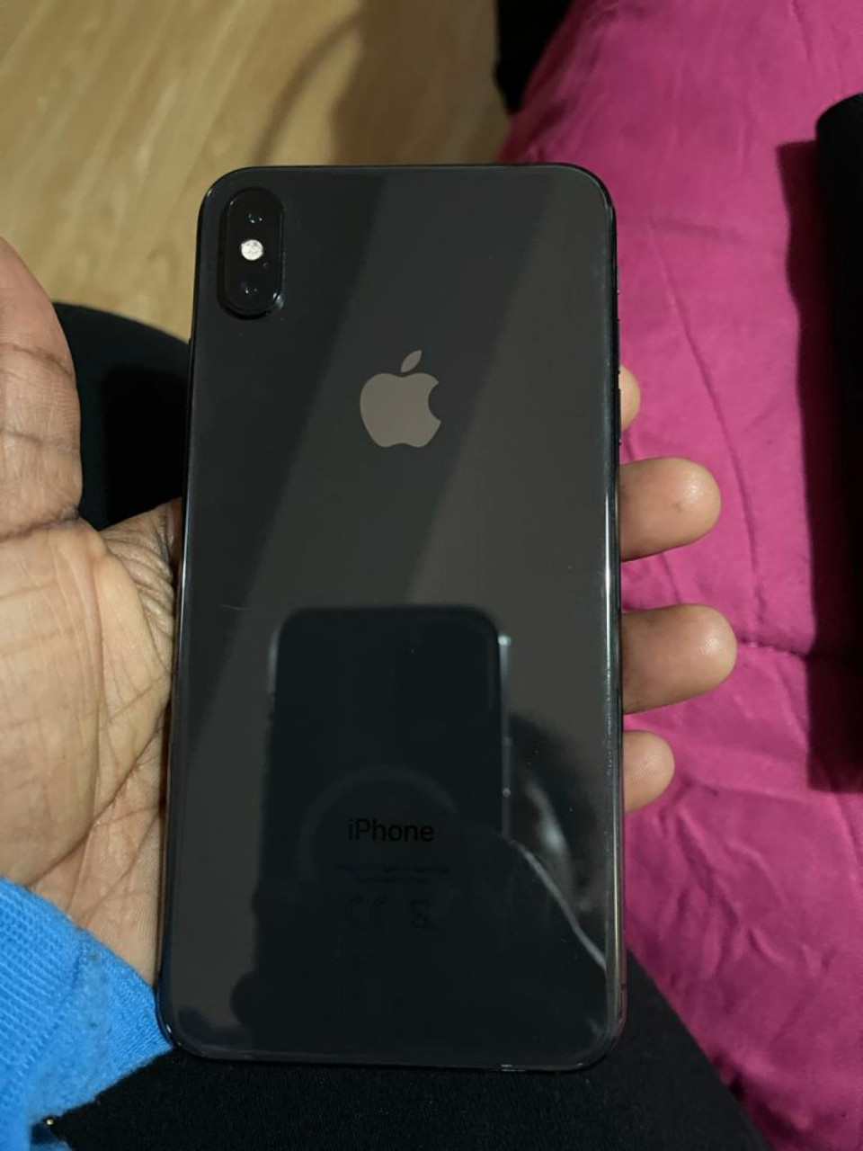 IPhone XS, Telemóveis, Bissau