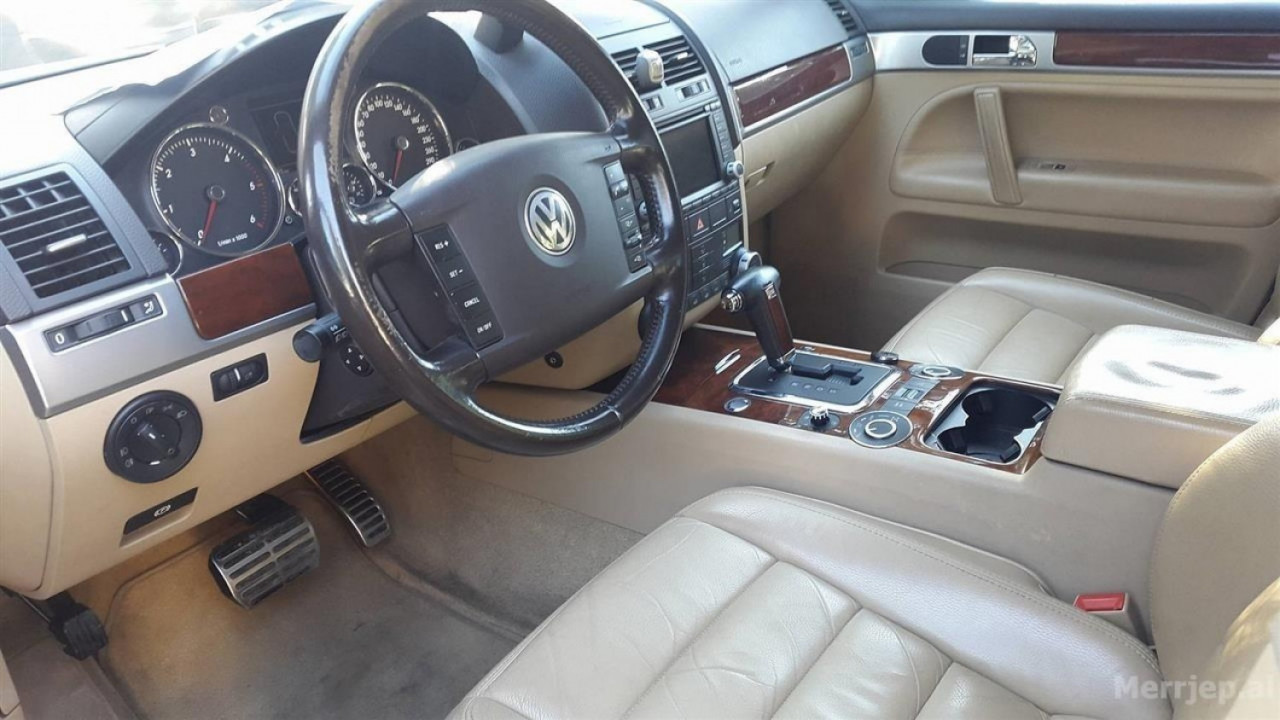 Volkswagen Touareg, Carros, Bissau