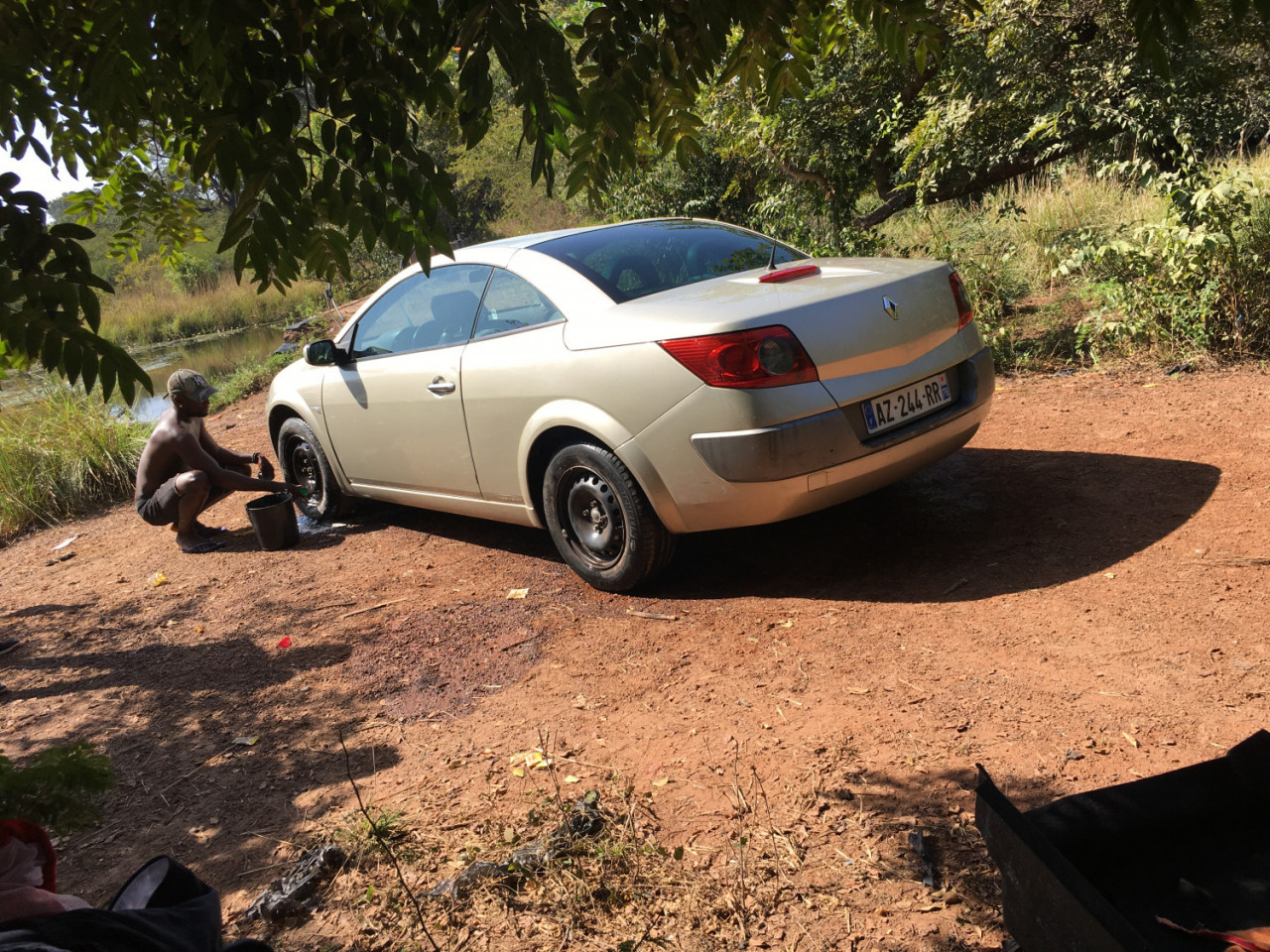 Renault Megane 2, Carros, Bissau