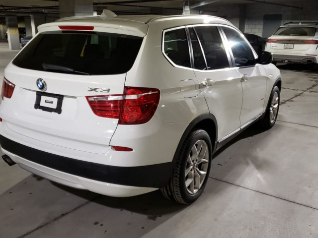 BMW X3, Carros, Bissau