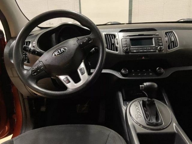 Kia Sportage, Carros, Bissau