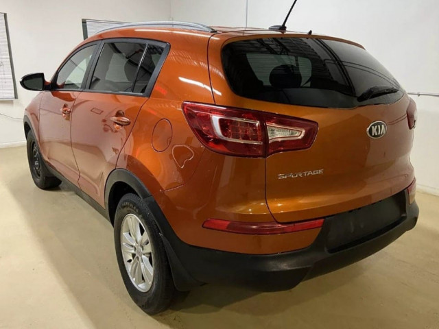 Kia Sportage, Carros, Bissau