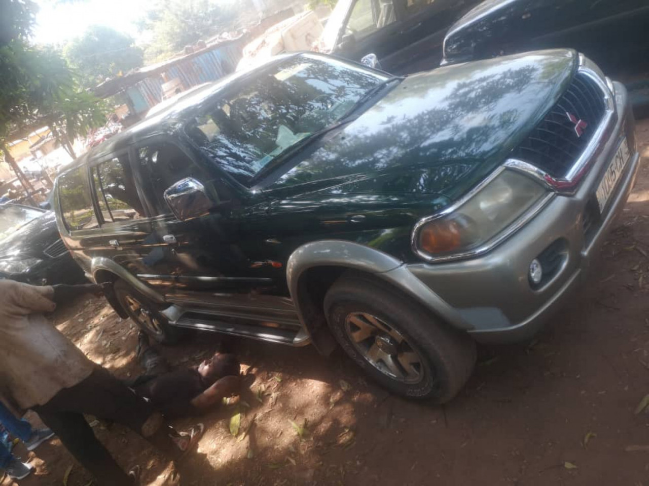 Mitsubishi Pajero Sport, Carros, Bissau