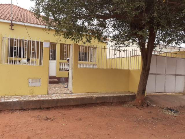 Casa a Bissau, Casas, Bissau