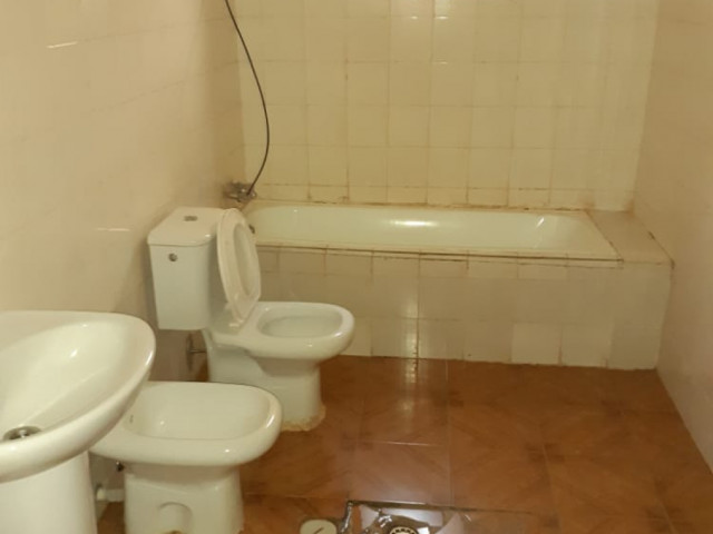 Casa a Bissau, Casas, Bissau
