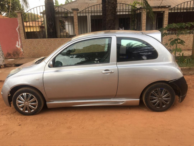 Nissan Micra, Carros, Bissau