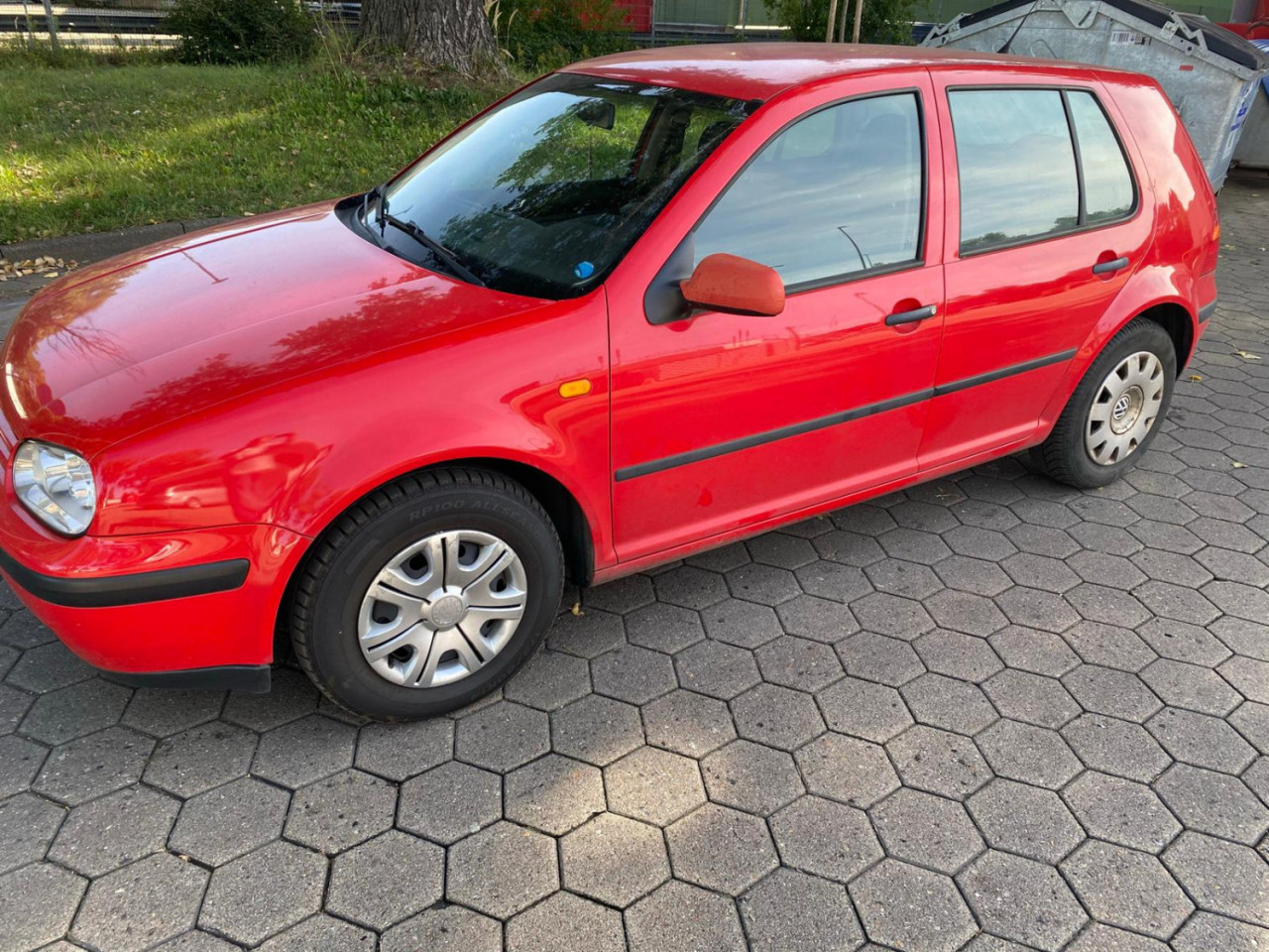 Volkswagen Golf, Carros, Bissau