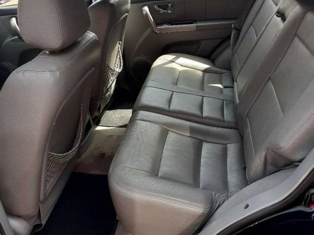 Kia Sorento, Carros, Bissau
