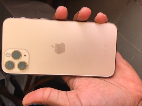 Apple iPhone 11 Pro, Telemóveis, Bissau