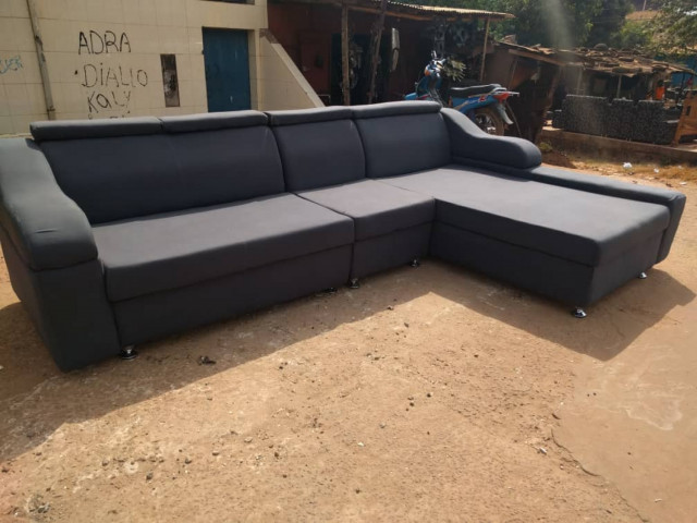 Sofa modelo L, Camas - Poltronas, Bissau