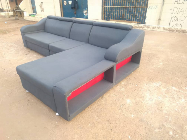 Sofa modelo L, Camas - Poltronas, Bissau