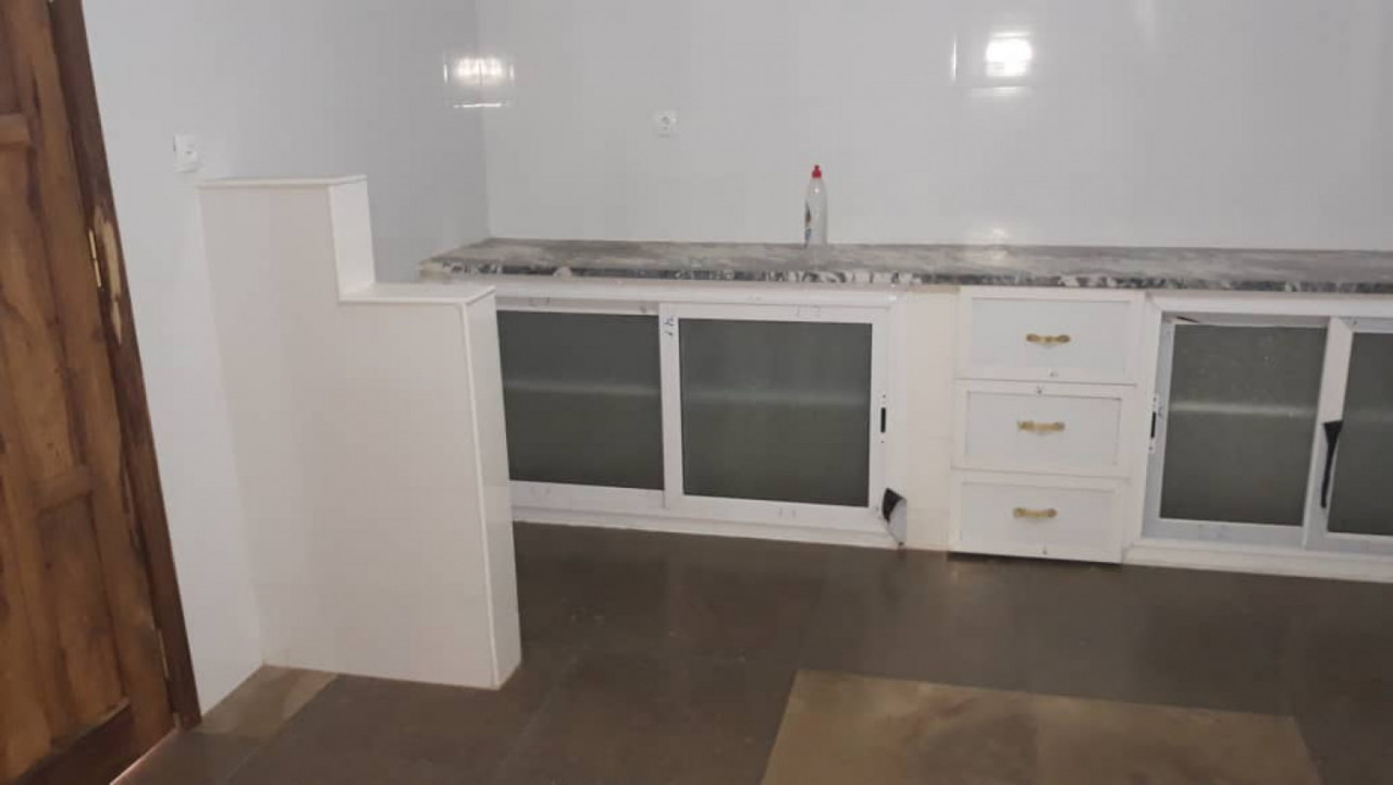 Casa a Bissau, Casas, Bissau