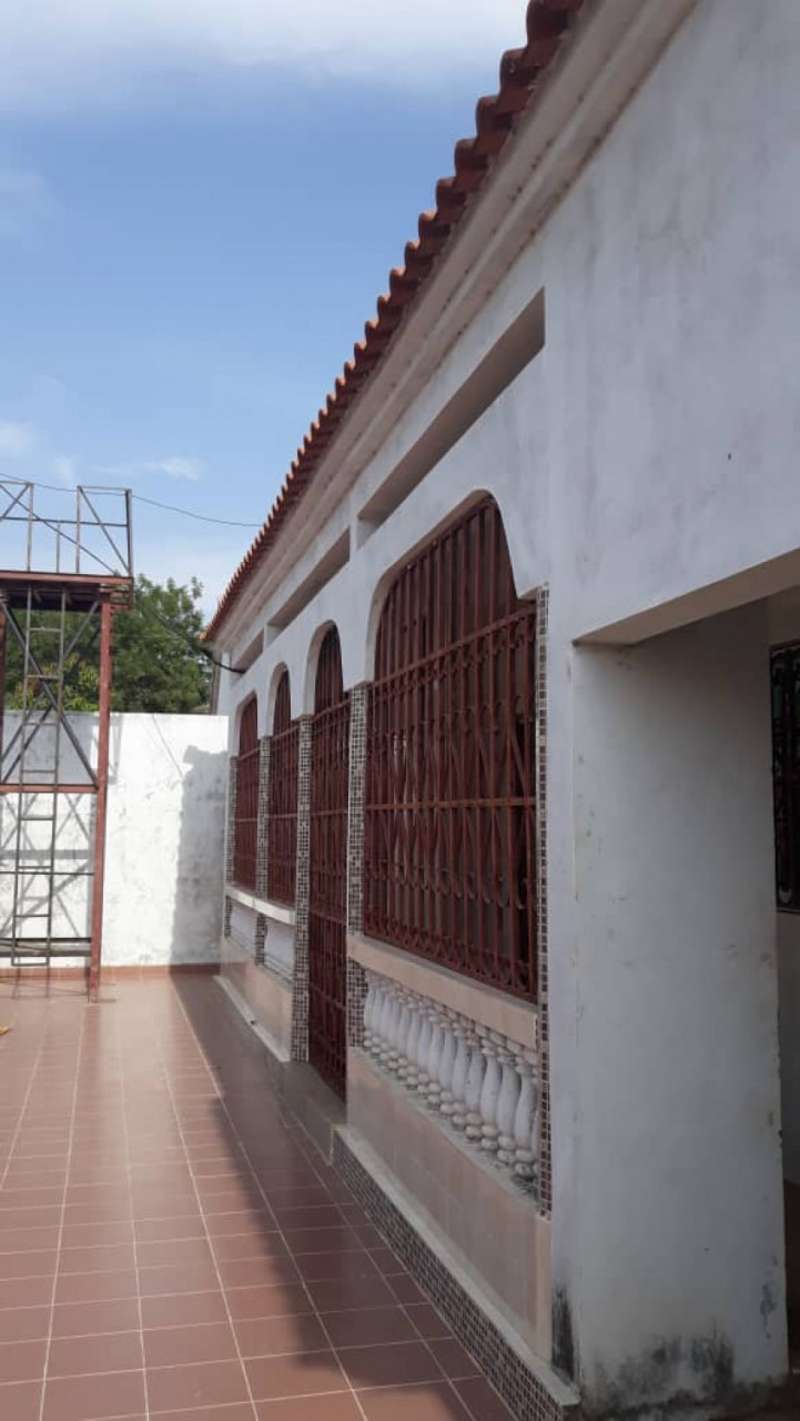 Casa a Bissau, Casas, Bissau