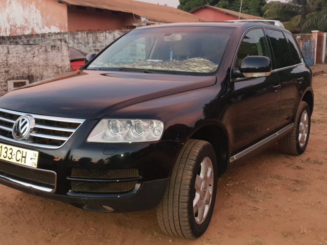 Volkswagen Touareg, Carros, Bissau