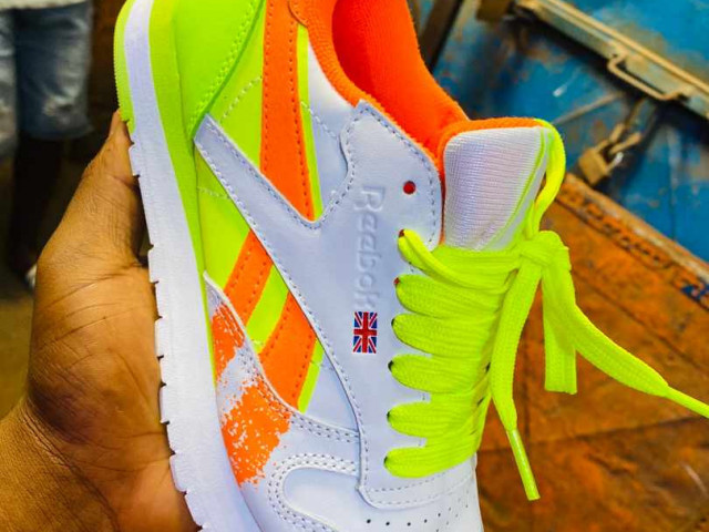 REEBOK, Calçado, Bissau