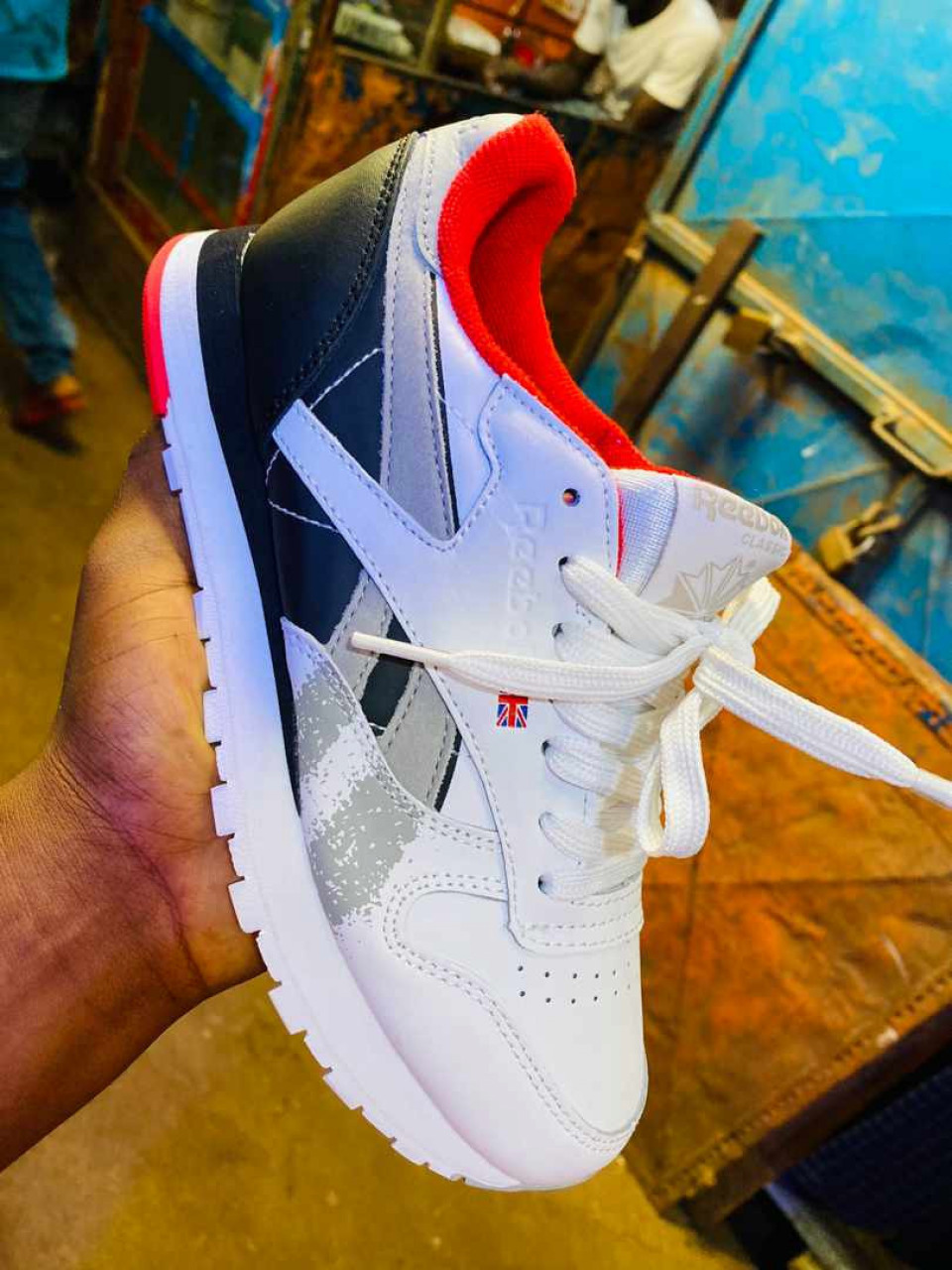 REEBOK, Calçado, Bissau